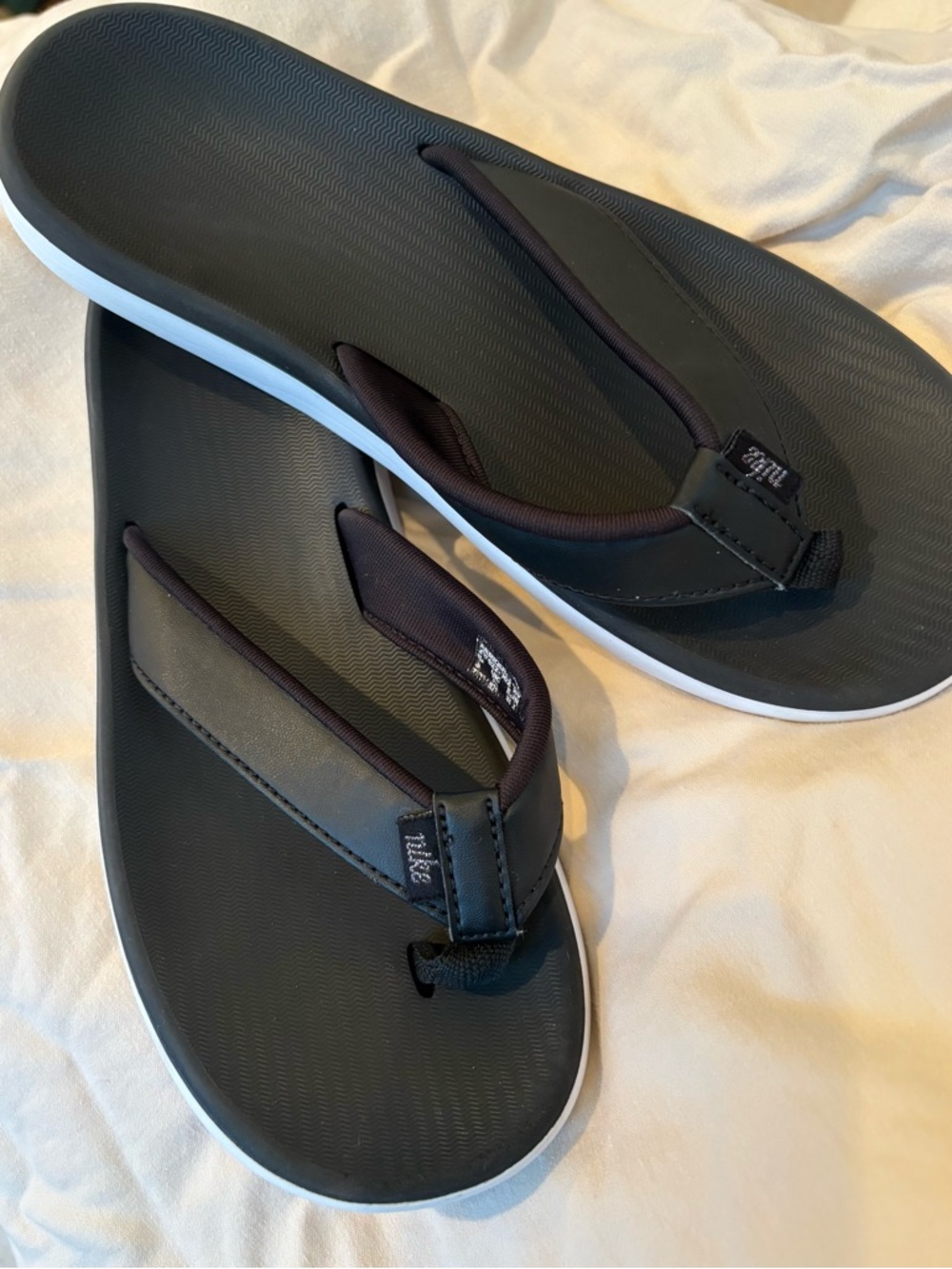 Nike Black and White Women's Flip Flop Sandals